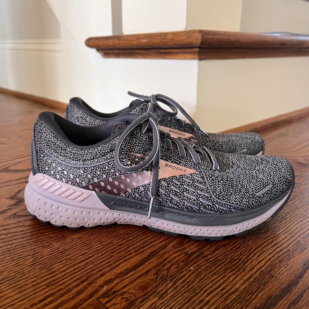 Brooks Adrenaline GTS 21 Womens Running Shoes Grey Rose Gold 1203291B528 Size 10